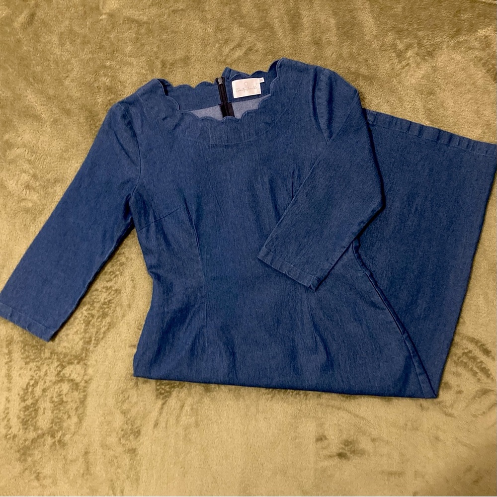 Denim scalloped necked Dainty Jewels midi dress